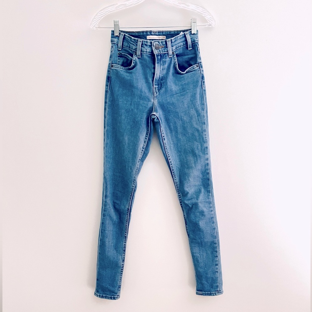 Levi’s ① ⤴︎ - Picture 2 of 2